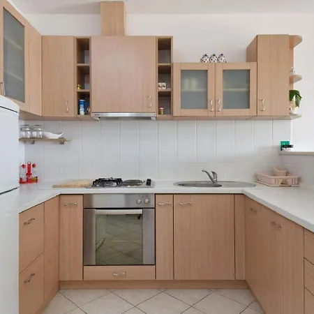 Ljilja Appartement *